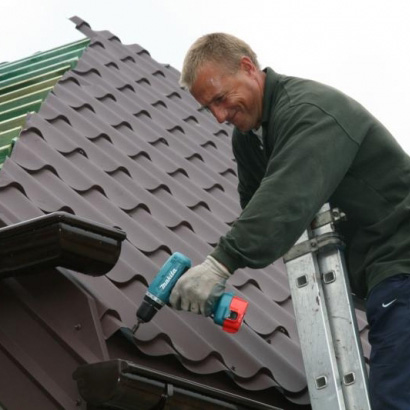 монтаж металлочерепицы