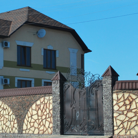 Кровля битумной черепицей. г. Николаев, Варваровка.