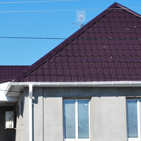 Терновка. Металлочерепица Адамант Баклажан