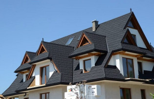 Композитная черепица - специфика и преимущества материала