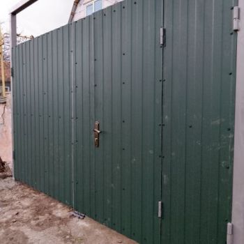 Ворота із профнастилу