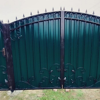 Паркан із профлиста